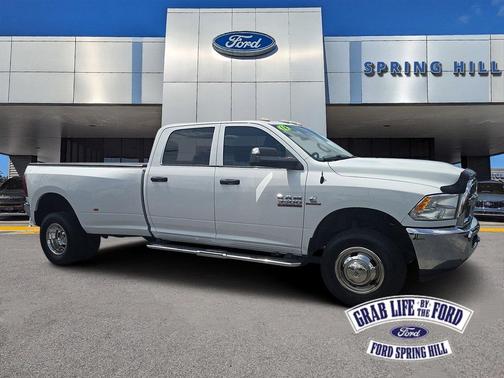2018 RAM 3500 Tradesman Crew Cab 4x4 8' Box