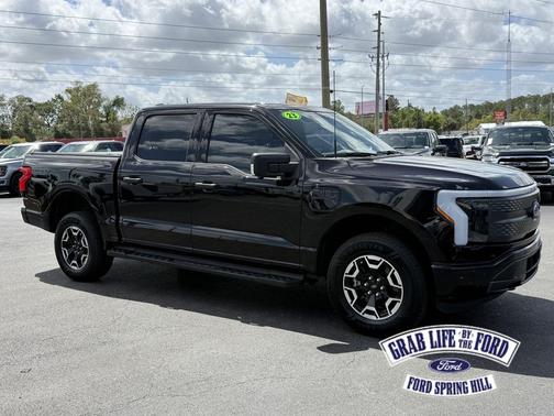 AGATE BLACK METALLIC 2023 Ford F-150 Lightning XLT