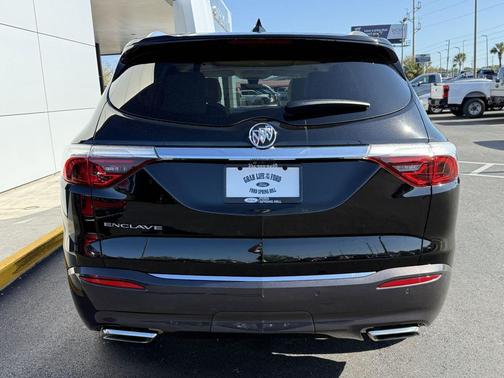 2023 Buick Enclave Premium FWD
