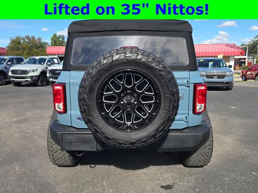 2022 Ford Bronco Base