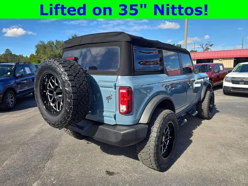 2022 Ford Bronco Base