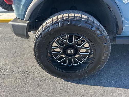 2022 Ford Bronco Base