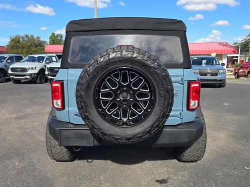 2022 Ford Bronco Base