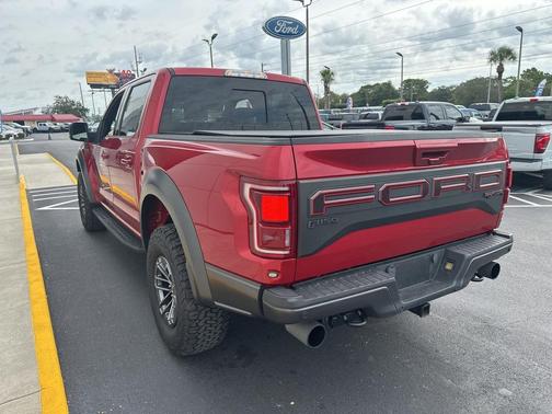 2020 Ford F-150 Raptor