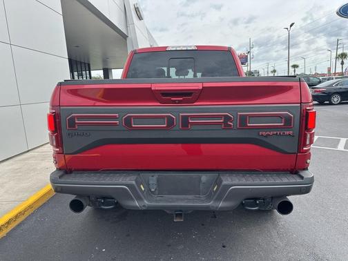 2020 Ford F-150 Raptor