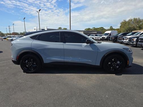 2024 Ford Mustang Mach-E Select