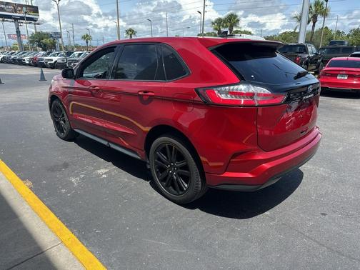RAPID RED TINTED CC 2022 Ford Edge ST Line