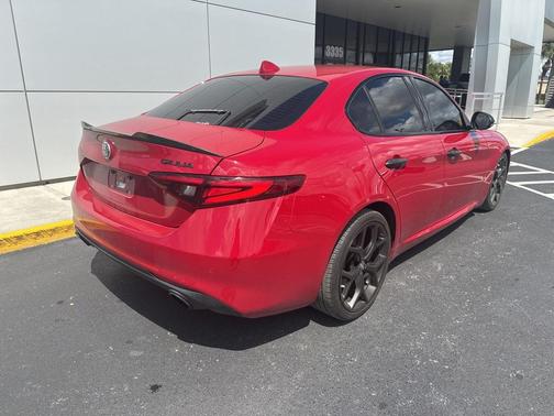 2020 Alfa Romeo Giulia Base