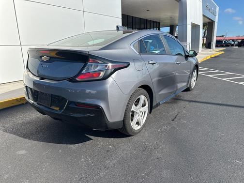 2018 Chevrolet Volt LT