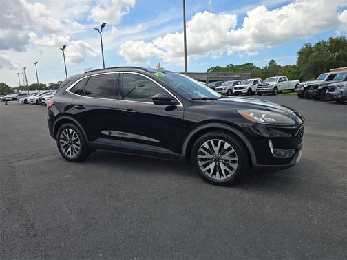 2020 Ford Escape Titanium