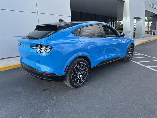 2021 Ford Mustang Mach-E GT