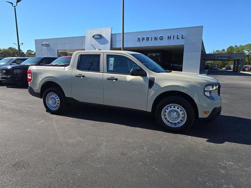 2025 Ford Maverick XL