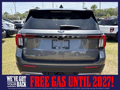 CARBONIZED GRAY METALLIC 2026 Ford Explorer Active (200A)