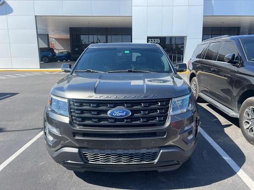 2017 Ford Explorer sport