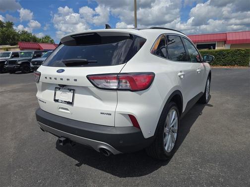 2021 Ford Escape Titanium