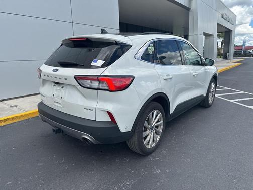 2021 Ford Escape Titanium