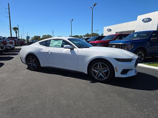 2025 Ford Mustang EcoBoost
