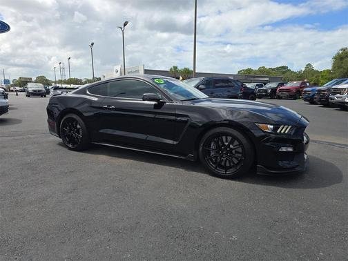 2020 Ford Shelby GT350 Base