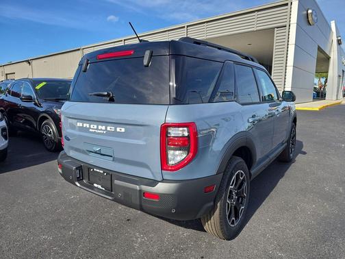AZURE GRAY METALLIC TRI-COAT 2025 Ford Bronco Sport Outer Banks