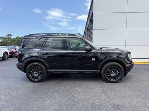 SHADOW BLACK 2026 Ford Bronco Sport Big Bend