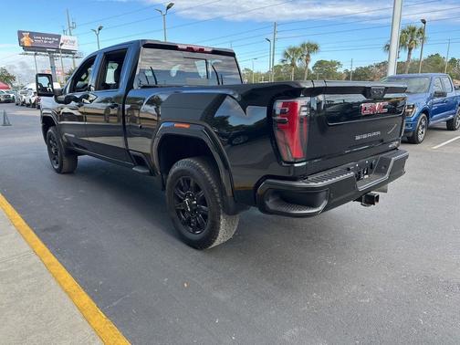 2025 GMC Sierra 2500 AT4