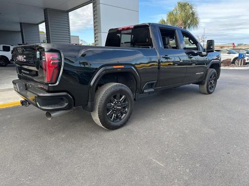 2025 GMC Sierra 2500 AT4