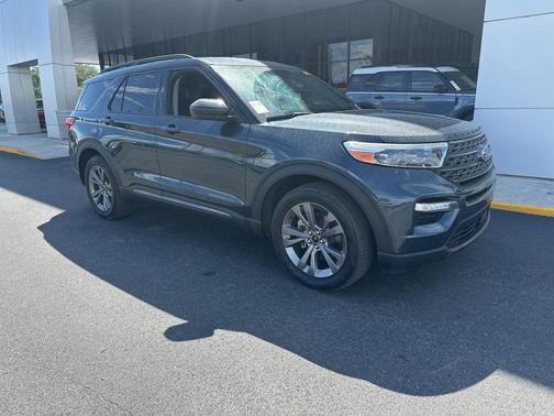 STONE BLUE METALLIC 2022 Ford Explorer XLT