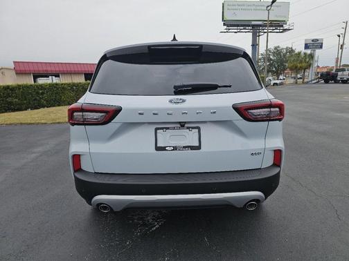 2025 Ford Escape PHEV SE