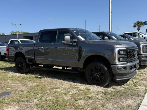 CARBONIZED GRAY 2026 Ford F-350 XLT