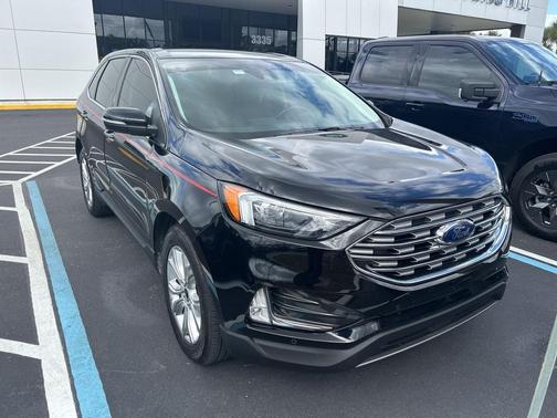 2023 Ford Edge Titanium