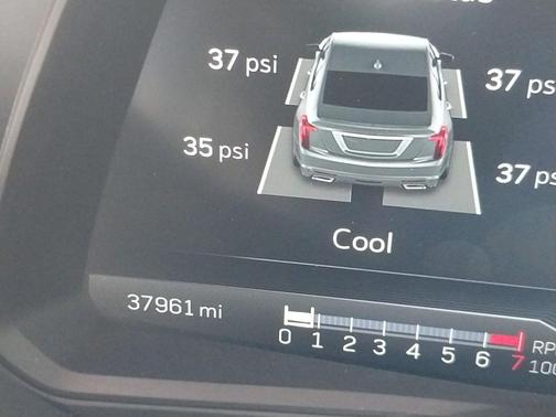 2022 Cadillac CT5 Premium Luxury