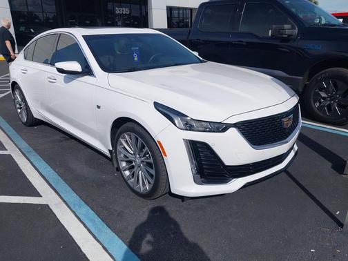 2022 Cadillac CT5 Premium Luxury