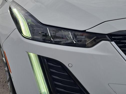 2022 Cadillac CT5 Premium Luxury