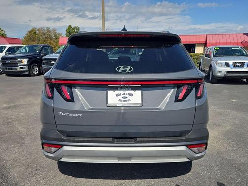 2025 Hyundai TUCSON SEL Convenience