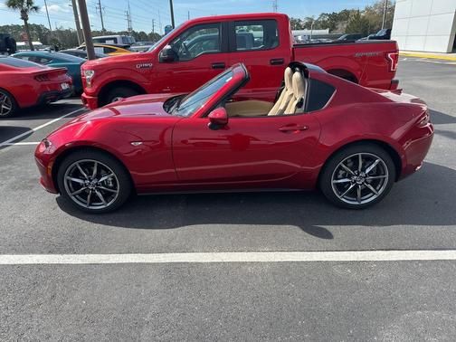 2020 Mazda MX-5 Miata RF Grand Touring