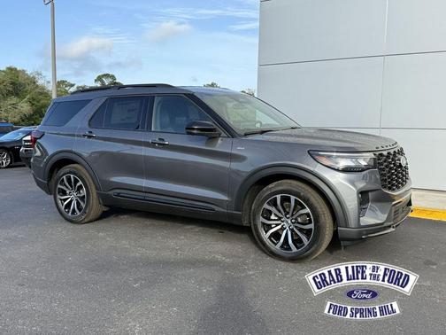 CARBONIZED GRAY METALLIC 2026 Ford Explorer ST-Line