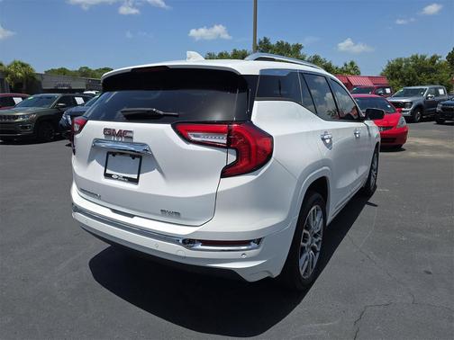 2022 GMC Terrain Denali