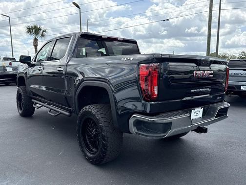 Titanium Rush Metallic 2025 GMC Sierra 1500 SLT