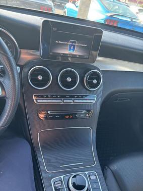 2019 Mercedes-Benz GLC 300 Base