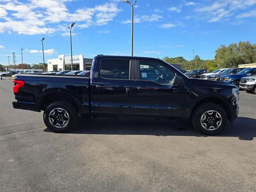 2023 Ford F-150 Lightning Pro