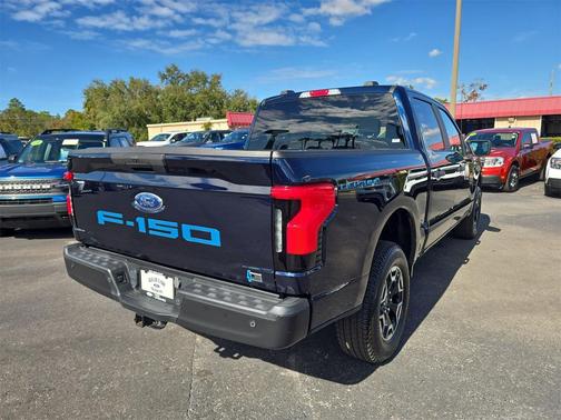 2023 Ford F-150 Lightning Pro
