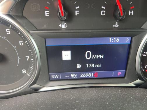 White Frost Tricoat 2023 GMC Terrain SLT