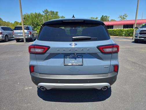 2025 Ford Escape SE