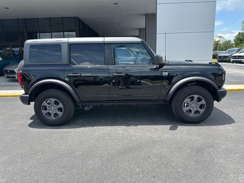 SHADOW BLACK 2025 Ford Bronco Big Bend