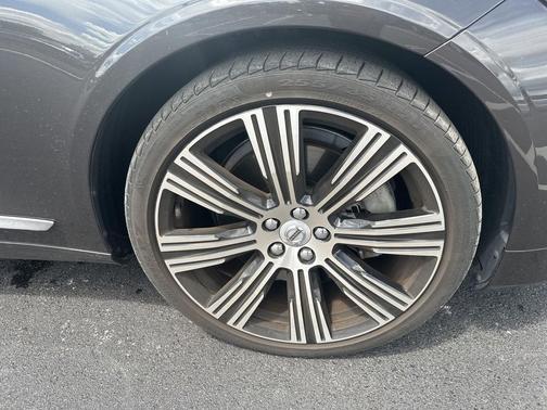 2022 Volvo S90 B6 Inscription