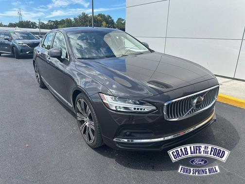 2022 Volvo S90 B6 Inscription