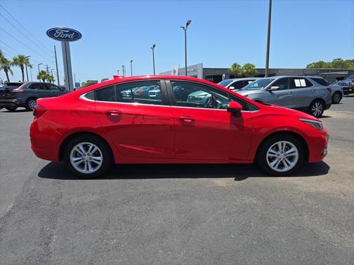2018 Chevrolet Cruze LT