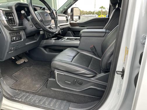 2024 Ford F-450 Lariat