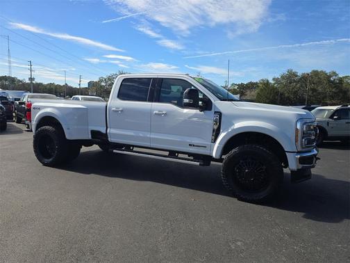 2024 Ford F-450 Lariat