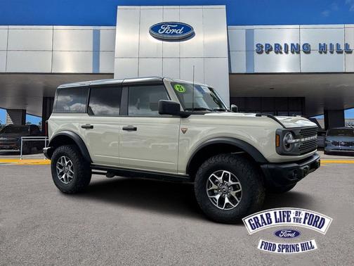 DESERT SAND 2025 Ford Bronco Badlands